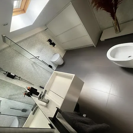 Apartment - Rooftop128 - *